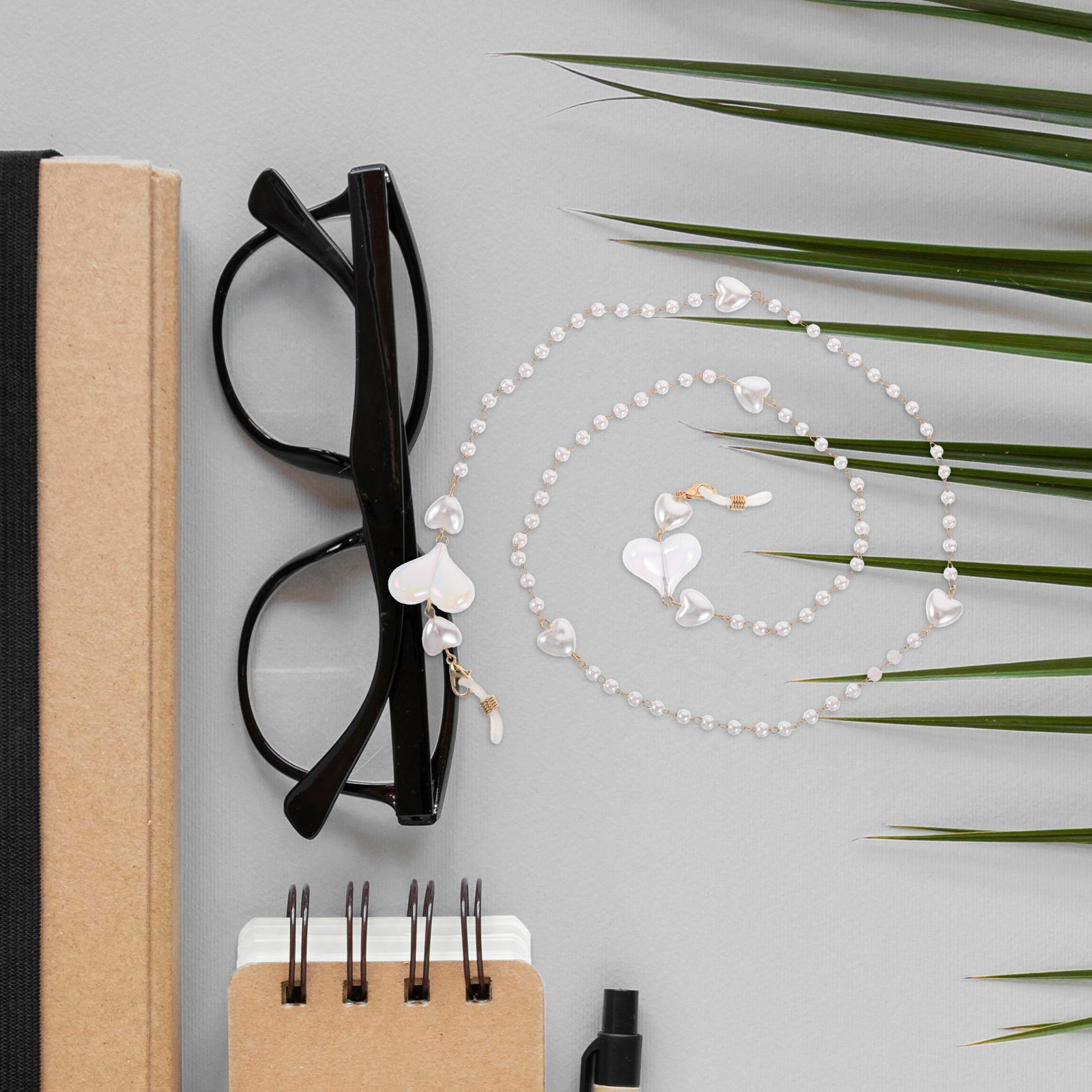 سلسلة نظارات عصرية على شكل قلب - مراجعة Mask Lanyard Adjustable وسعره